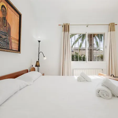 Bungalow Directly At The Beach *