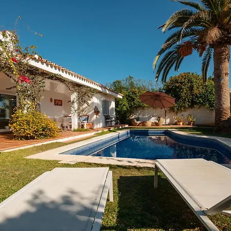 Holiday home Bungalow Directly At The Beach *